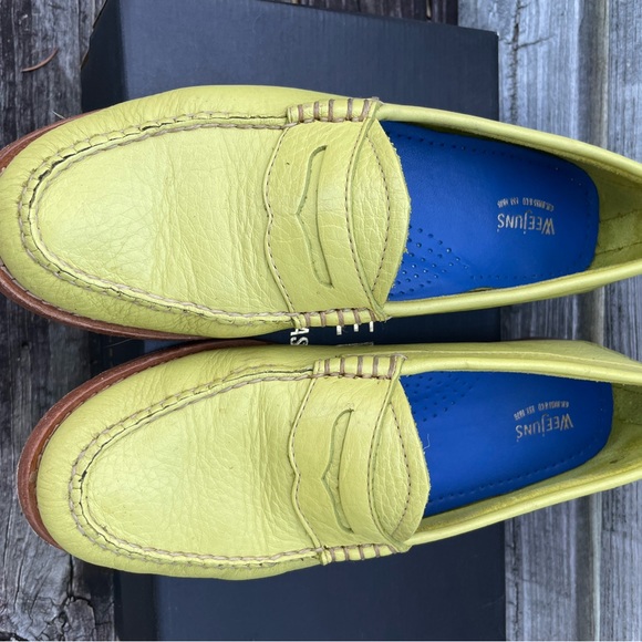 GH Bass Weejuns Lemon Yellow Leather Loafers - Picture 2 of 7